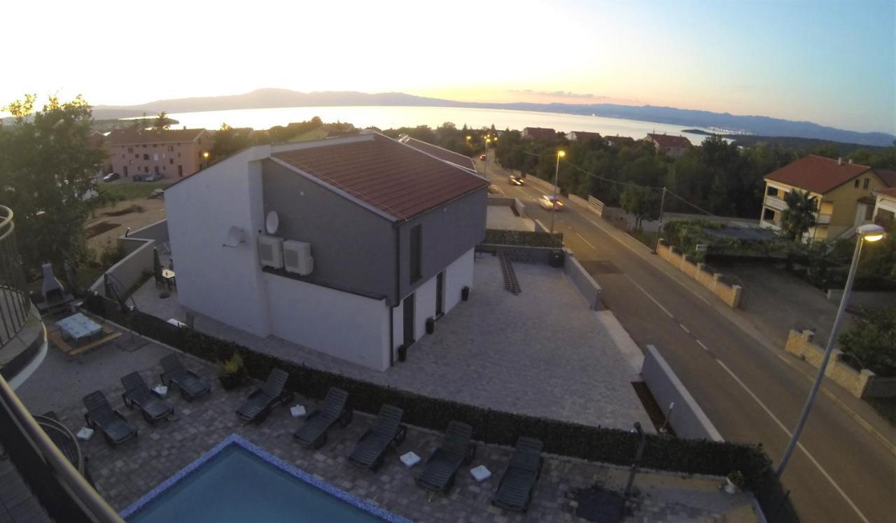 Apartmani Zaric Malinska Dış mekan fotoğraf