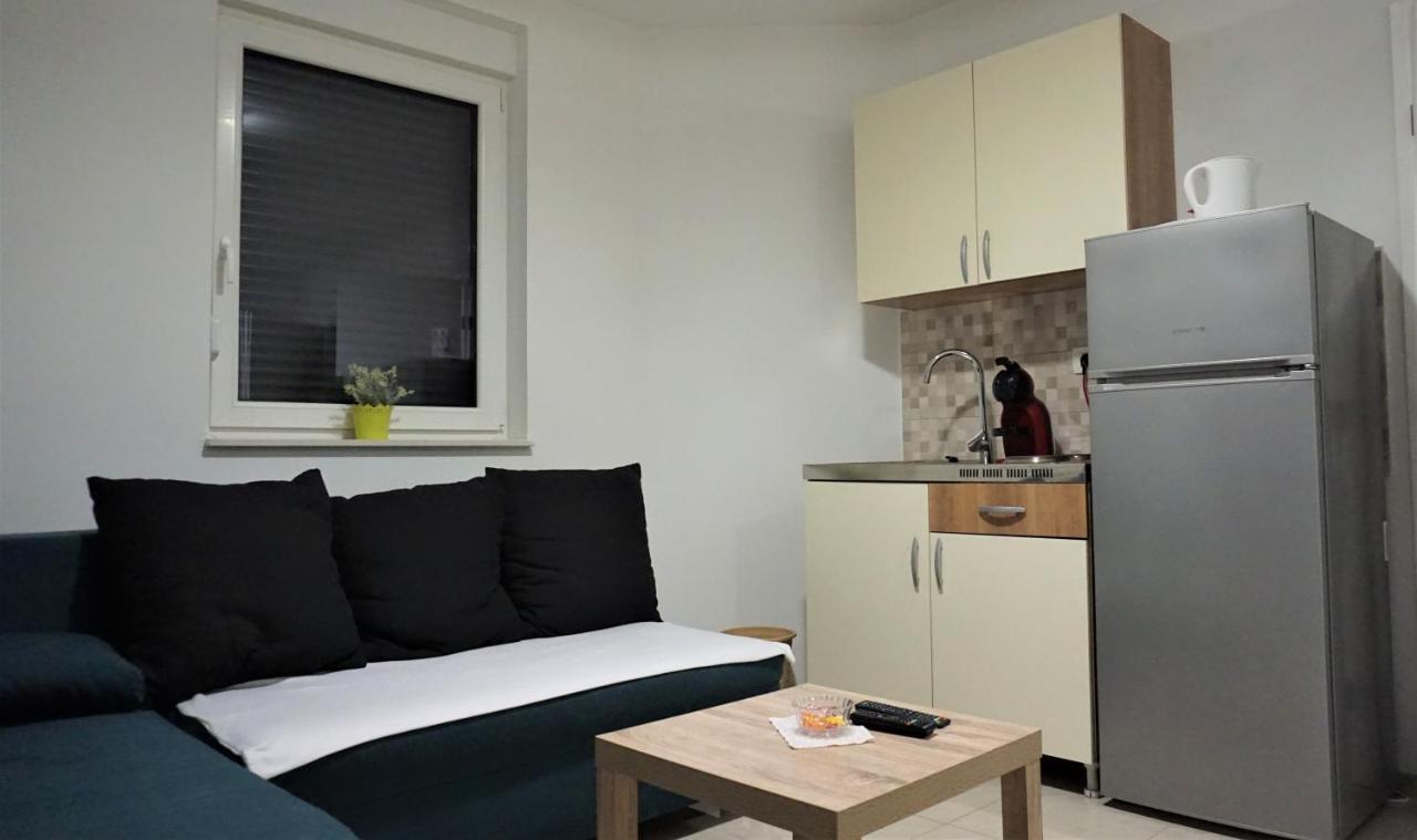 Apartmani Zaric Malinska Dış mekan fotoğraf