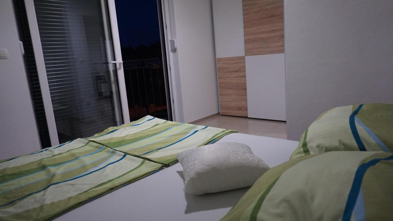 Apartmani Zaric Malinska Dış mekan fotoğraf